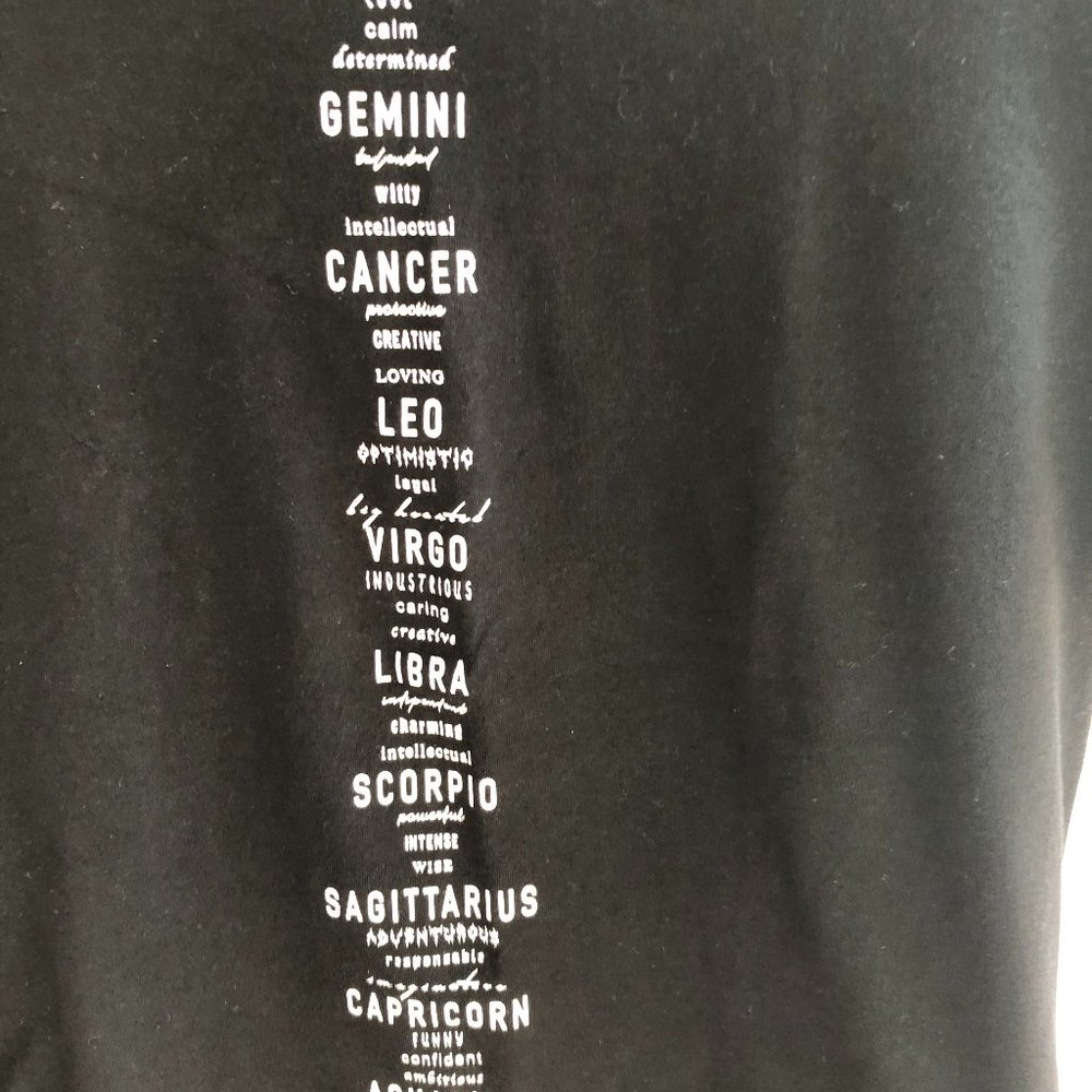 NWOT womens Zodiac signs tee